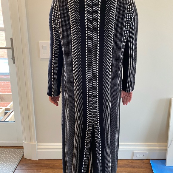 Zara Knit Jacket - Picture 3 of 3